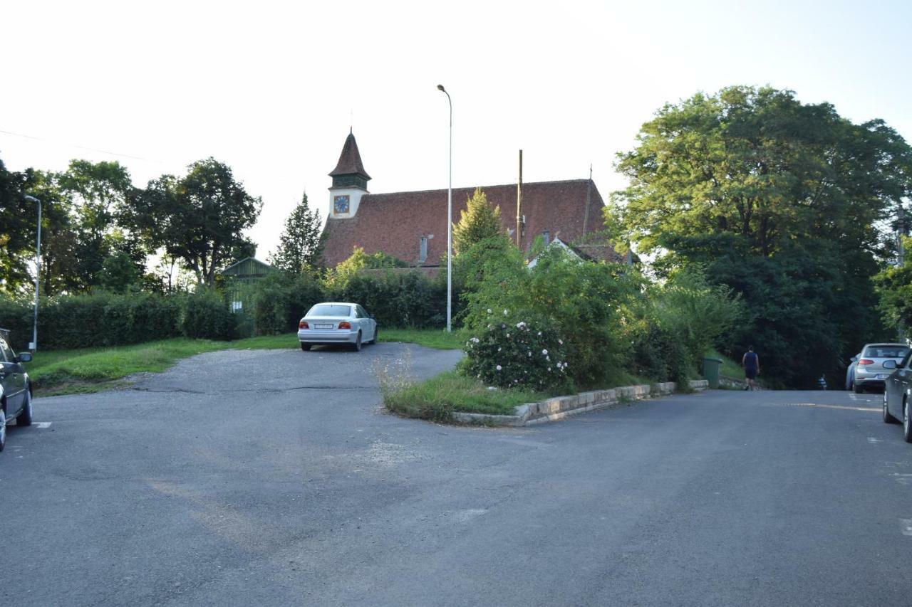 Central Appartment St'S Martin Church Braşov Exteriör bild