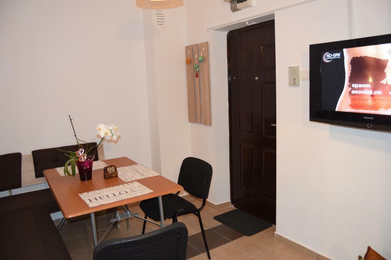 Central Appartment St'S Martin Church Braşov Exteriör bild